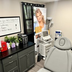 SkinClinic NW - Laser treatment room. Spectrum Laser, RF Pixel-8 Microneedling, Ultherapy