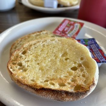 Tobey's 19th Hole Cafe - Toasted English muffins. - American Near Me - San Diego, California Tobey's 19th Hole Cafe - Toasted English muffins. - American Near Me - San Diego, California