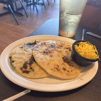 Cocina El Girasol - Pupusas - Latin American Near Me - Oklahoma City, Oklahoma Cocina El Girasol - Pupusas - Latin American Near Me - Oklahoma City, Oklahoma