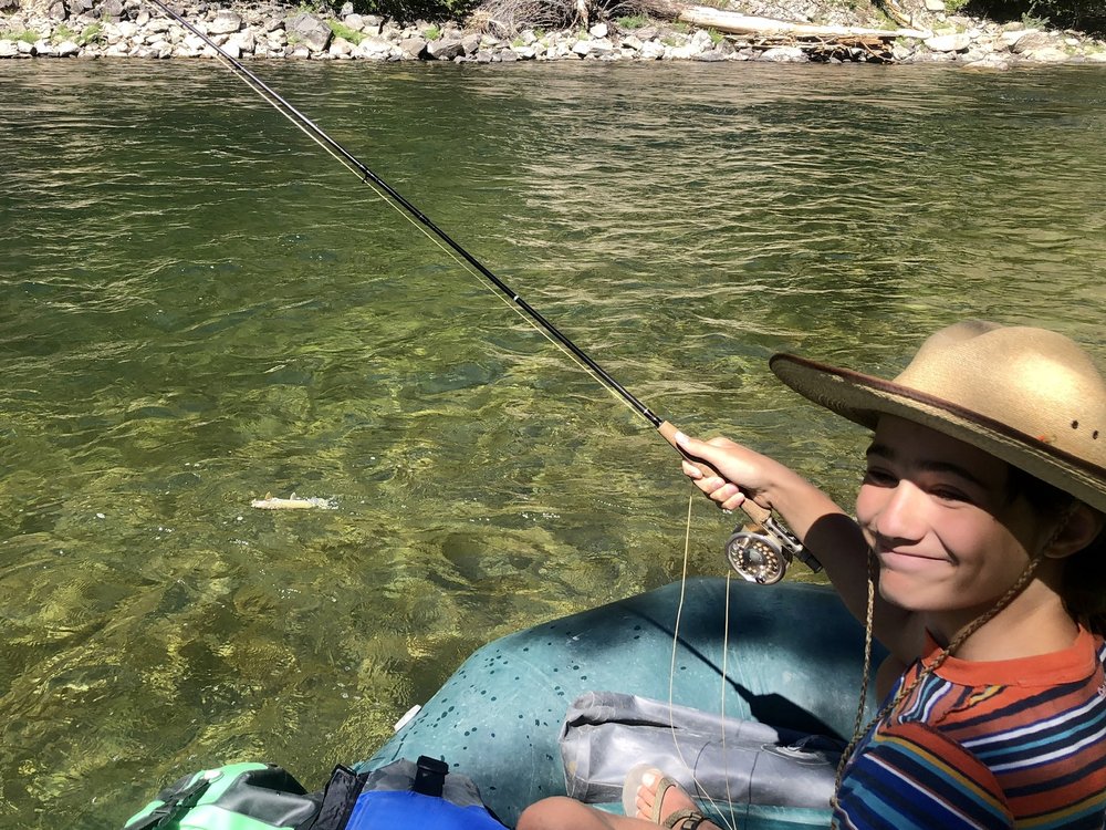 Rapid River Outfitters Logo