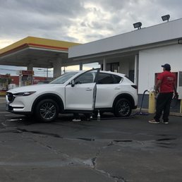 they have multiple people clean your car at once for quick service they have multiple people clean your car at once for quick service