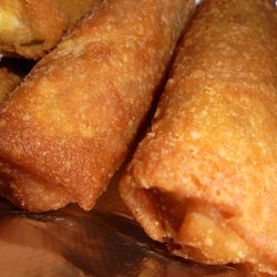 Samurai Teppanyaki - Egg rolls, close-up.