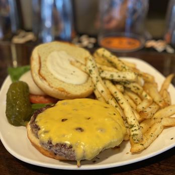 The Harding Tavern - a cheeseburger and fries - New American Near Me - Chicago, Illinois The Harding Tavern - a cheeseburger and fries - New American Near Me - Chicago, Illinois