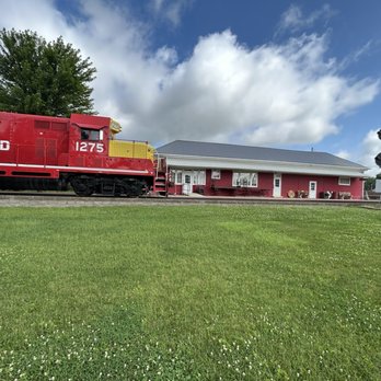 Eldon Depot Museum - Museums Near Me