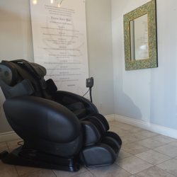 Verve Holistic Health - When u come in, you can get a massage while u wait.