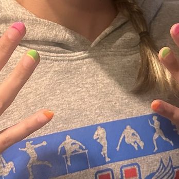 Amy's Place - Nail Salons Near Me - East Peoria, Illinois