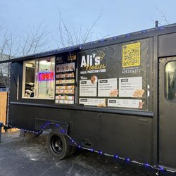 Ali’s Foodies - Food Truck