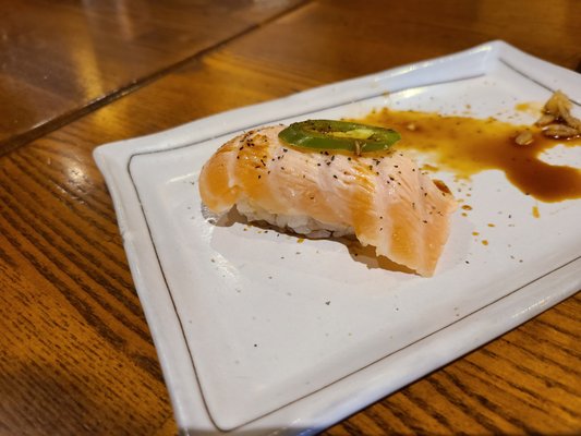 Huntington Ramen & Sushi by null