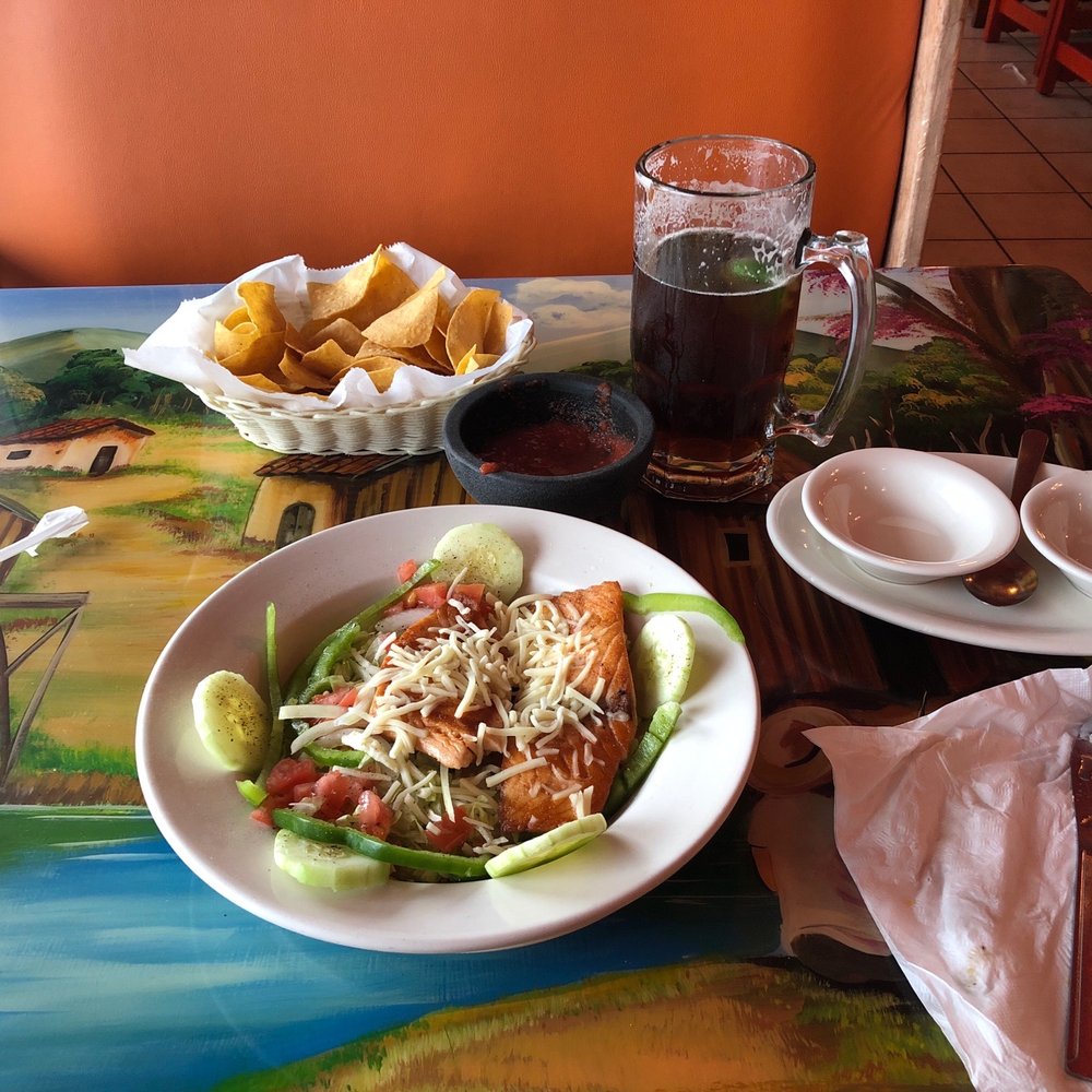 Monte De Ray - Salmon salad with side of olive oil and a side of vinegar for the salad greens & - Mexican Near Me - Clemmons, North Carolina Monte De Ray - Salmon salad with side of olive oil and a side of vinegar for the salad greens & - Mexican Near Me - Clemmons, North Carolina