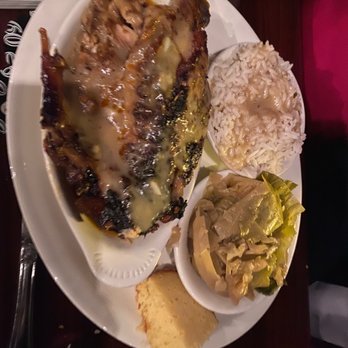 Oohh's and Aahh's - Turkey wings, cabbage, rice and gravy with corn bread - American Near Me - Washington, DC, District of Columbia Oohh's and Aahh's - Turkey wings, cabbage, rice and gravy with corn bread - American Near Me - Washington, DC, District of Columbia