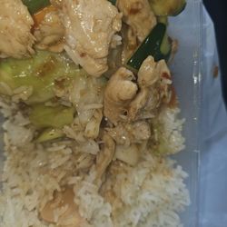 Gabba Takeaway - Chicken, chillie and lemon grass