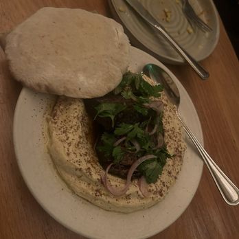 Avec - Chicago - Short Rib Hummus - Mediterranean Near Me - Chicago, Illinois