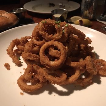Harry's - Pretzel dusted calamari - Steakhouses Near Me - Cancún, ROO
