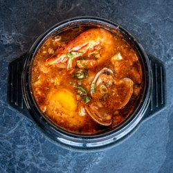 Wang Ja Jang - Soft Tofu Stew
(Sundubu)