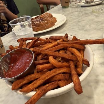 Alcove Café & Bakery - Bakeries Near Me - Los Angeles, California Alcove Café & Bakery - Bakeries Near Me - Los Angeles, California