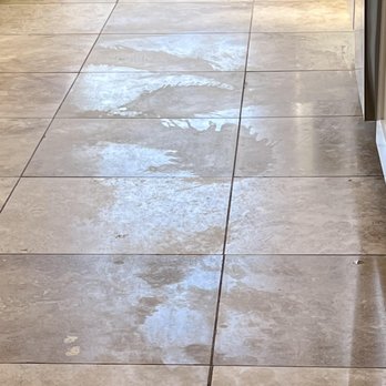 SteamPro - Notice what appear to be "Z" shaped splash marks, caused by the cleaning agent the company used. - Carpet Cleaning Near Me - Los Angeles, California