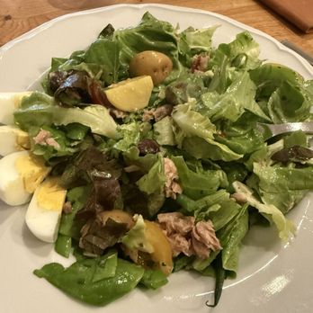 Saleya Riviera Cafe - Nicoise Salad - Cafes Near Me - Jacksonville, Florida Saleya Riviera Cafe - Nicoise Salad - Cafes Near Me - Jacksonville, Florida