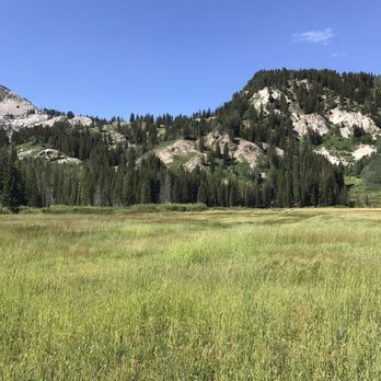Silver Lake - Hiking Near Me - Brighton, Utah