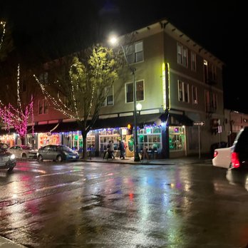 Cascadia Grill - Steakhouses Near Me - Olympia, Washington