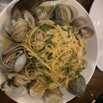 Brooklyn Roots Italian - The linguine with clams was very garlicky and flavorful. The pasta was perfectly cooked. - Italian Near Me - Brooklyn, New York Brooklyn Roots Italian - The linguine with clams was very garlicky and flavorful. The pasta was perfectly cooked. - Italian Near Me - Brooklyn, New York