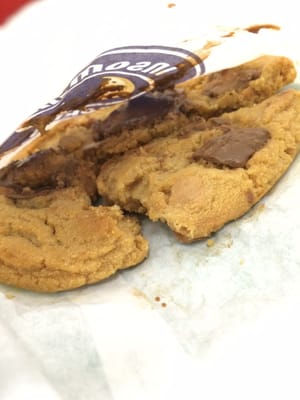 Insomnia Cookies by null