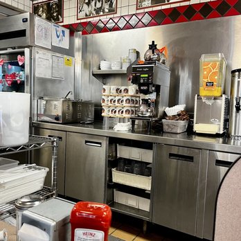 Waffle House - the kitchen of a waffle house - Diners Near Me - Daphne, Alabama Waffle House - the kitchen of a waffle house - Diners Near Me - Daphne, Alabama