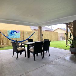 The Palm Breeze