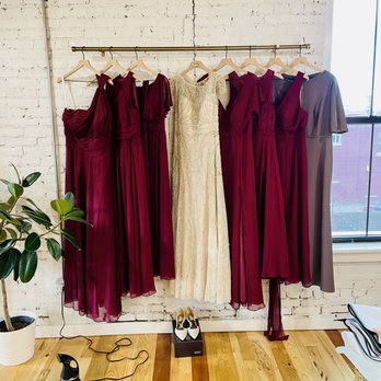 Heyday Collective - The did a wonderful job for my friend's wedding! - Hair Stylists Near Me - Cleveland, Ohio Heyday Collective - The did a wonderful job for my friend's wedding! - Hair Stylists Near Me - Cleveland, Ohio
