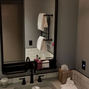 Moxy Seattle Downtown - Bathroom sink - Hotels Near Me - Seattle, Washington