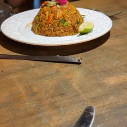 Khao pad gai ,