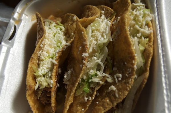 Las Cuatro Milpas by null