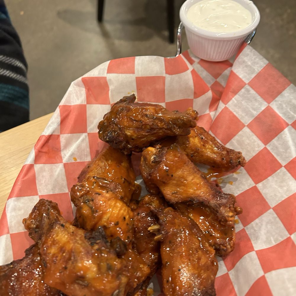 Pizza Novara - Plum Wings - Pizza Near Me - Bloomington, Minnesota Pizza Novara - Plum Wings - Pizza Near Me - Bloomington, Minnesota