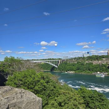 Grand View Observation Deck - Landmarks & Historical Buildings Near Me - Niagara Falls, Ontario