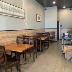 Yummy House - Seating; interior