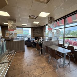 Tim Hortons - Dining room