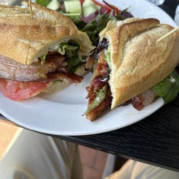 Blue Cafe - Breakfast & Brunch Near Me - Basking Ridge, New Jersey