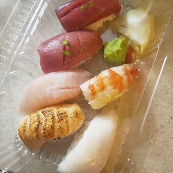 Avocado Roll Sushi - Japanese Near Me - Spokane, Washington