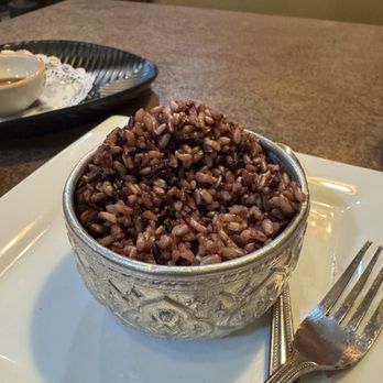 Siam Elephant - Brown rice - Thai Near Me - Carpinteria, California