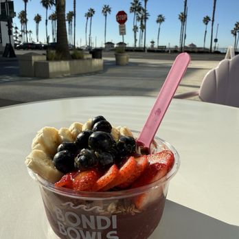 Bondi Bowls - Bondi bowl - Acai Bowls Near Me - Huntington Beach, California Bondi Bowls - Bondi bowl - Acai Bowls Near Me - Huntington Beach, California