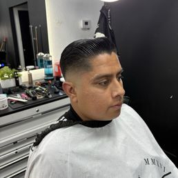 The haircut side view looks great The haircut side view looks great