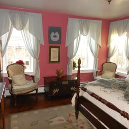 Bella Rose room