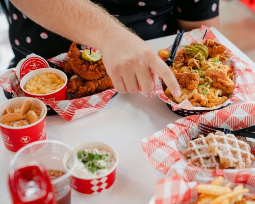Hattie B's Hot Chicken - Austin - South Lamar by null