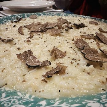 Gene & Georgetti - Black truffle risotto - Italian Near Me - Chicago, Illinois Gene & Georgetti - Black truffle risotto - Italian Near Me - Chicago, Illinois