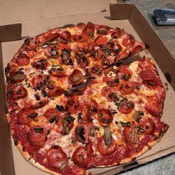 Rosallini's - Create Your Own Pizza - Pepperoni and Mushroom