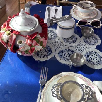 By the Teashore - Visually and tasteful immaculate - Tea Rooms Near Me - Half Moon Bay, California By the Teashore - Visually and tasteful immaculate - Tea Rooms Near Me - Half Moon Bay, California