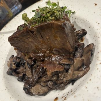 The Copper Shark - Short rib - Cocktail Bars Near Me - Baltimore, Maryland