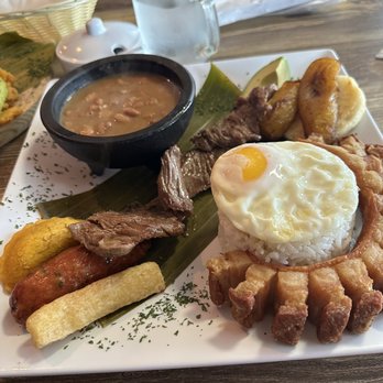 Fonda Sabaneta - Bandeja paisa - Colombian Near Me - Miami, Florida Fonda Sabaneta - Bandeja paisa - Colombian Near Me - Miami, Florida