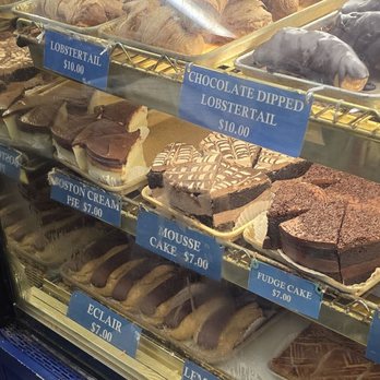 Mike's Pastry - Bakeries Near Me - Boston, Massachusetts Mike's Pastry - Bakeries Near Me - Boston, Massachusetts