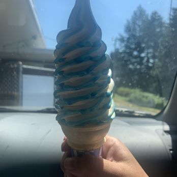 East Wind Drive-In - Blue goo ice cream cone - American Near Me - Cascade Locks, Oregon East Wind Drive-In - Blue goo ice cream cone - American Near Me - Cascade Locks, Oregon