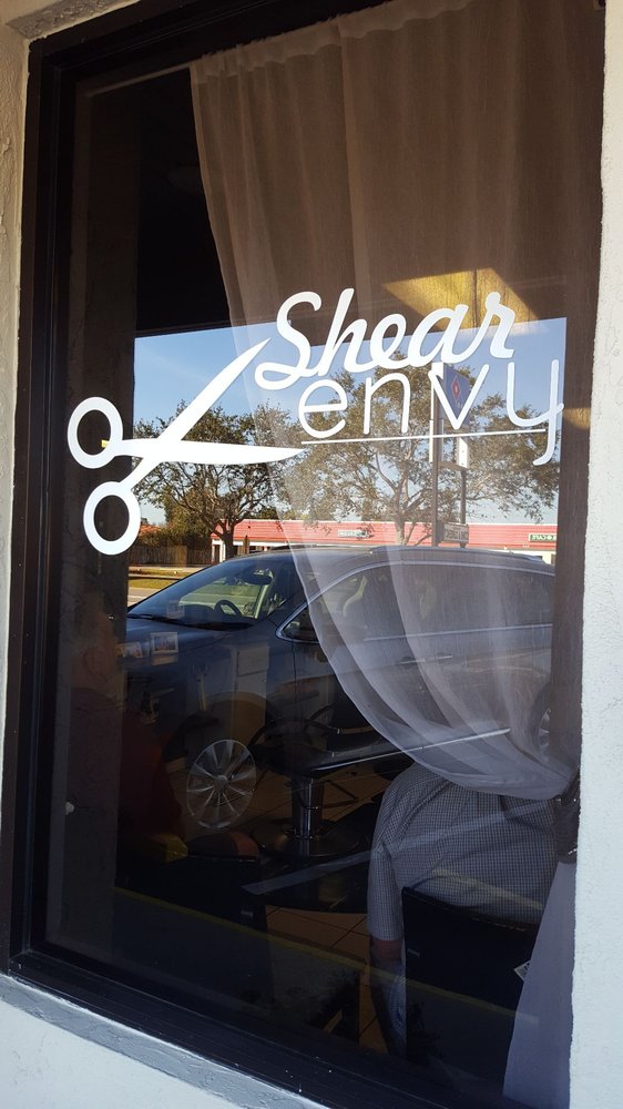 Shear Envy Logo